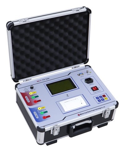 Тестер коефіцієнта перетворення трансформатора без батареї